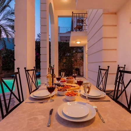 Esinti Villa *